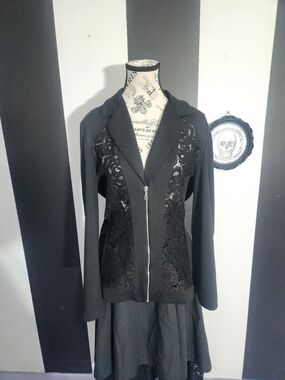 Lace-Panel Blazer Jacket